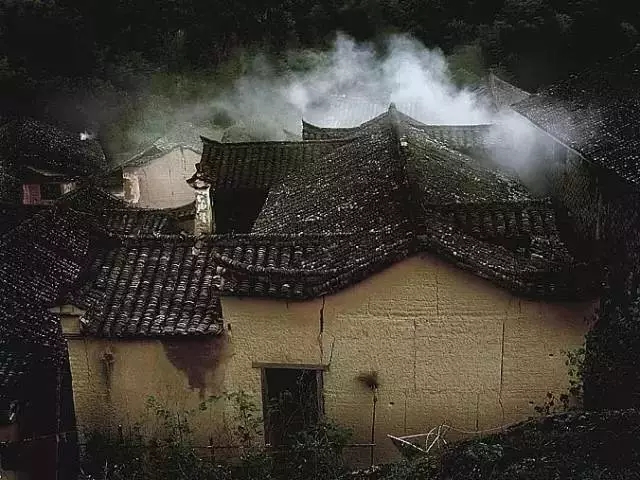 炊烟起，游子归